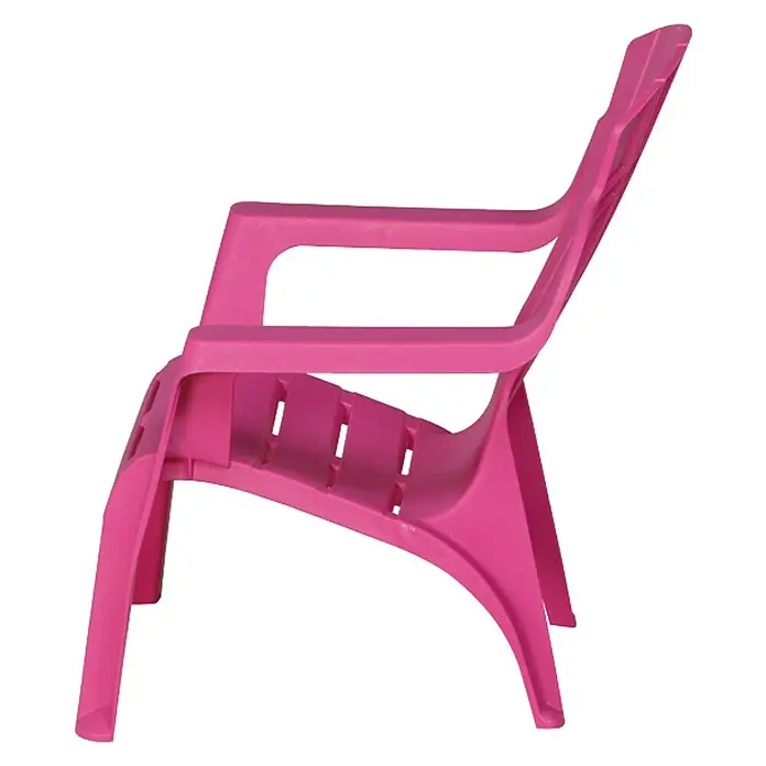 Progarden Kinder-Stapelstuhl Mini-Selva - L x B x H: 37 x 39,5 x 44,5 cm, Kunststoff, Rosa - Ein pinkfarbener Plastikstuhl mit Armlehnen und Lattenmuster auf Sitzfläche und Rückenlehne, ideal für Garten oder Terrasse.