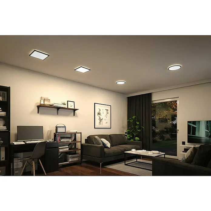 Paulmann LED-Panel Atria Shine - Durchmesser: 29,3 cm, 19 W, Schwarz, Neutralweiß - Ein Wohnzimmer mit verschiedenen Deckenleuchten, darunter quadratische und runde LED-Leuchten für eine moderne Beleuchtung.