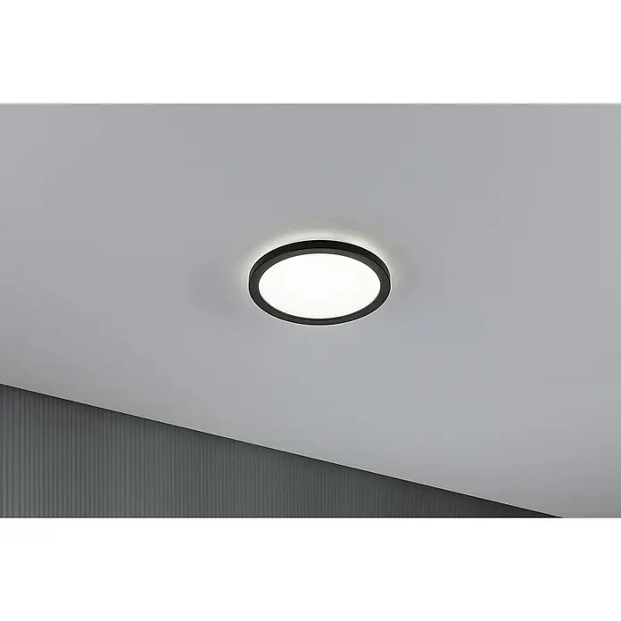 Paulmann LED-Panel rund Atria Shine - Durchmesser: 19 cm, 12,5 W, Schwarz, Neutralweiß - Nahaufnahme einer modernen, runden Deckenleuchte mit schwarzem Rahmen und weißem Diffusor, montiert an einer grauen Decke.