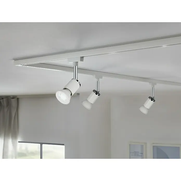 Paulmann LED-Lampe Reflektor Standard - GU10, Nicht Dimmbar, Neutralweiß, 250 lm, 3,5 W, 1 Stk. - Moderne Deckenleuchte mit drei Strahlern an einer weißen Schiene, die für eine flexible Beleuchtung im Raum sorgt.