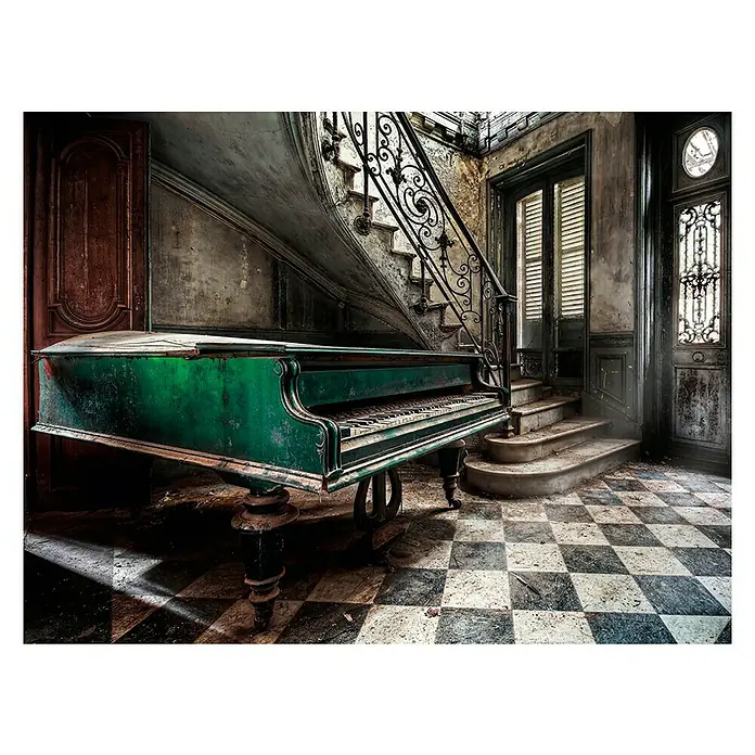 Bild - Green Piano, B x H: 113 x 85 cm - Altes grünes Klavier in einem verlassenen Herrenhaus. Die abgenutzte grüne Farbe und die schmutzigen Tasten erzählen eine Geschichte des Verfalls.
