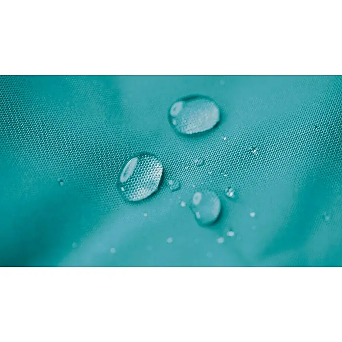Sitting Point Sitzhocker Cube Scuba - 40 x 40 x 40 cm, Petrol, 100 % Polyester - Nahaufnahme von Wassertropfen, die auf einem wasserabweisenden, türkisfarbenen Stoff liegen. Ideal für Outdoor-Bekleidung.