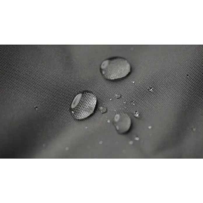 Sitting Point Sitzsack Twist Scuba90 x 70 x 80 cm, Anthrazit, 100 % Polyester/100 % Polyvinylchlorid - Nahaufnahme eines wasserabweisenden, grauen Stoffes mit Wassertropfen, der die wasserabweisende Beschichtung des Materials hervorhebt.