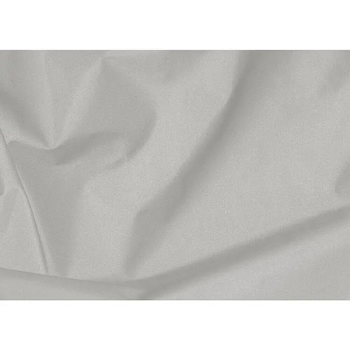 Sitting Point Sitzsack Twist Scuba - 90 x 70 x 80 cm, Grau, 100 % Polyester/100 % Polyvinylchlorid - Nahaufnahme eines seidig-glänzenden, hellgrauen Stoffes mit sanften Falten, der Eleganz und subtile Textur vereint.