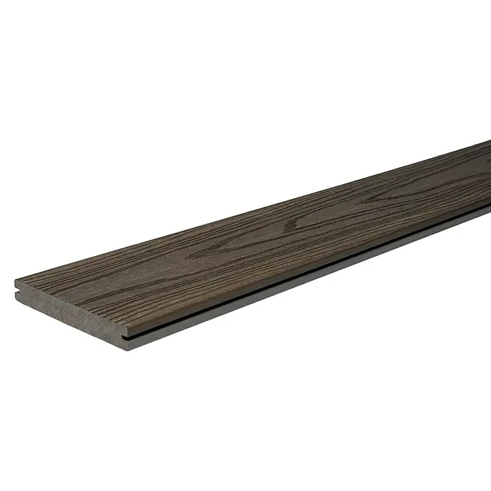 Elephant Terrassenbau-Set WPC strongWood - Walnuss/Vintage, Deckfläche pro Paket: 25 m² - Nahaufnahme einer einzelnen braunen Terrassendiele mit Holzmaserung. Das perfekte Material für Ihre nächste Terrasse.
