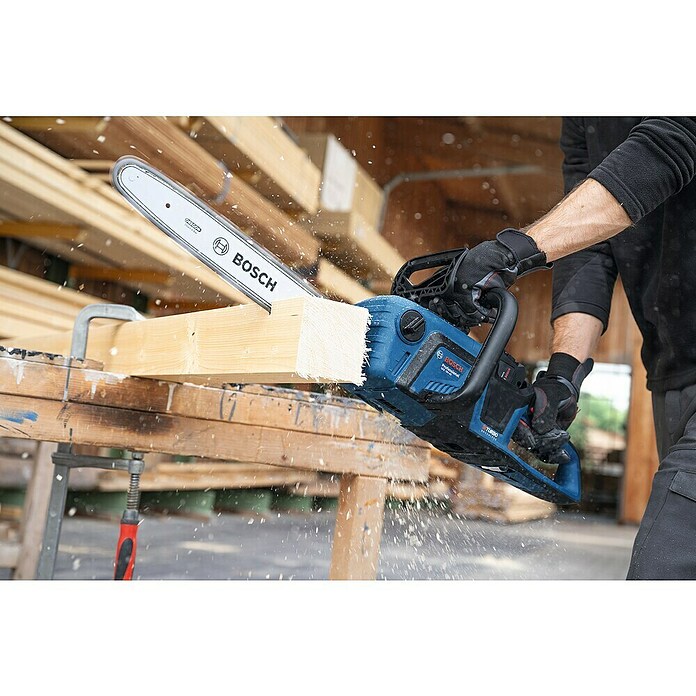 Bosch Professional Tronçonneuse sans fil GKE 18V-40