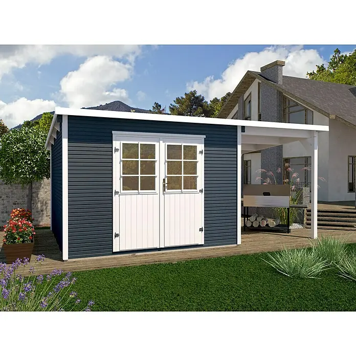 Weka Gerätehaus-Anbau - 312 cm, 342 cm, Holz, Weiß, Passend für: Weka Gartenhaus wekaLine Gr. 3 - Das Bild zeigt ein blaues Gartenhaus mit weißen Türen und Fenstern, das sich perfekt in jeden Garten einfügt. Es bietet zusätzlichen Stauraum.