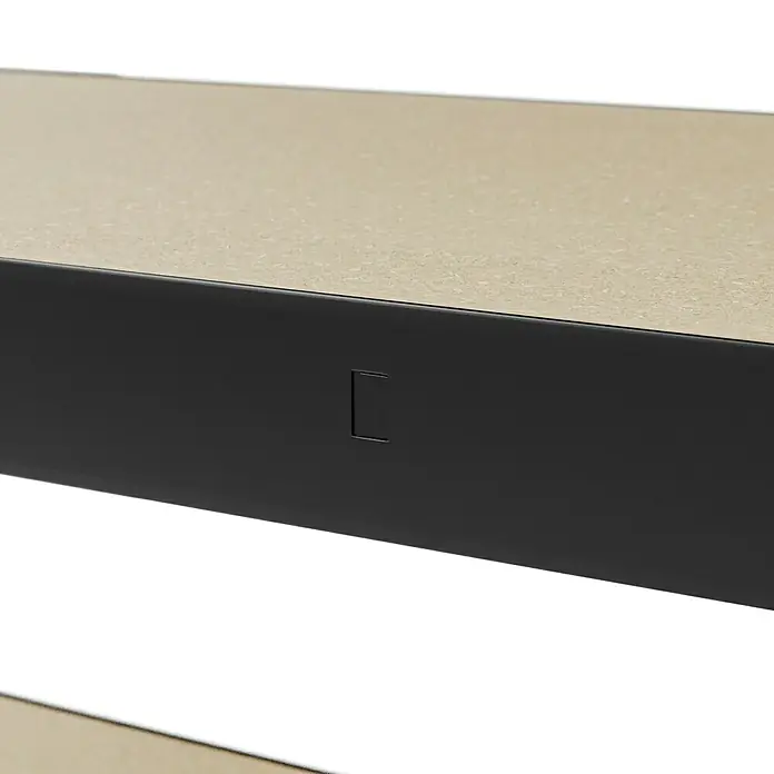 Regalux Schwerlastregal - H x B x T: 180 x 120 x 40 cm, Traglast pro Boden: 210 kg, Anzahl Böden: 5 Stk., Stecken, Schwarz - Nahaufnahme einer modernen schwarzen Kommode mit einer hellen Tischplatte, die ein stilvolles Möbelstück zeigt.