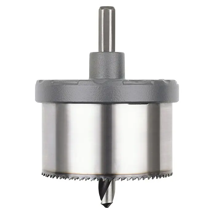 Wolfcraft Mehrkranzlochsäge - 7 -tlg., Schnitttiefe: 33 mm - Das Bild zeigt eine Lochsäge mit Zentrierbohrer vor einem schwarzen Hintergrund. Die Lochsäge ist aus Metall und hat einen grauen Rand.