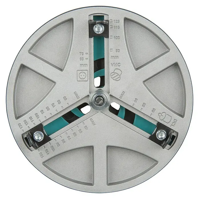 Wolfcraft Lochsäge verstellbar - Arbeitsdurchmesser: 45 mm - 130 mm, Schnitttiefe: 30 mm - Nahaufnahme eines runden VMC-Werkzeugs, das zum Messen und Einstellen von Größen verwendet wird.