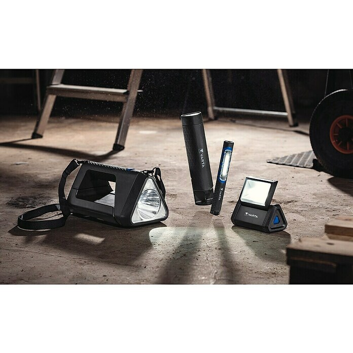 Varta Zaklamp WORK FLEX POCKET (17,3 x 23 x 31 mm, 100 lm - 110 lm, IPX4) | BAUHAUS