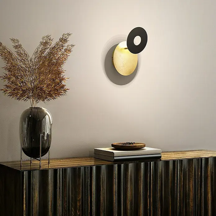Fischer & Honsel LED-Wandleuchte Hennes - 7 W, L x B x H: 18 x 18 x 7,3 cm, Gold/Schwarz, Warmweiß, Rund - Elegante Wandleuchte mit modernem Design aus Gold und Schwarz, die jedem Raum einen Hauch von Stil verleiht.