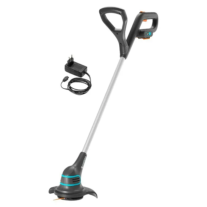 Gardena SmallCut Akku-Rasentrimmer Li-23 R - 14,4 V, 2 Ah, Li-Ionen, 1 Akku, Schnittbreite Messer: 22,3 cm - Akkubetriebener Rasentrimmer mit Ladegerät, ideal für präzise Rasenpflege und Kantenschnitt im Garten. Leicht und einfach zu bedienen.
