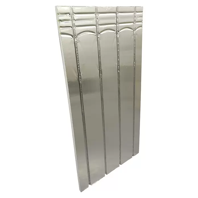 Jollytherm Verlegeplatte - B x H: 120 x 60 cm - Silberne reflektierende Isolierplatten mit segmentierter, gewölbter Oberfläche und weißen Kanten.