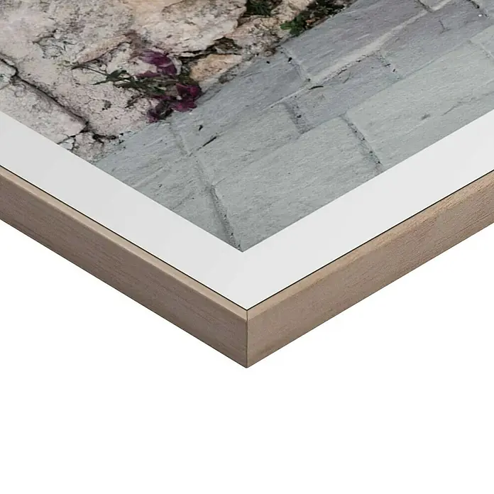 Reinders Bild Slim Frame Wood - Olive Tree, B x H: 50 x 70 cm - Nahaufnahme eines gerahmten Kunstwerks mit Naturmotiven, das die elegante Rahmung hervorhebt.