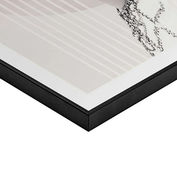Reinders Bild Slim Frame Black - Graphic Female, B x H: 40 x 50 cm - Nahaufnahme einer gerahmten Kunstwand. Das moderne Design des Kunstdrucks wird durch den schlichten, schwarzen Rahmen hervorgehoben.