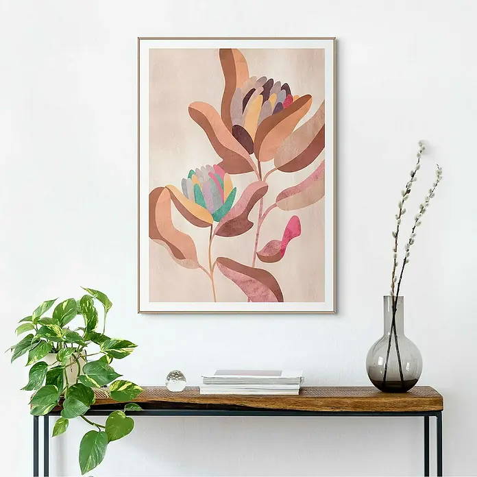 Reinders Bild Slim Frame Wood - Earth Flowers, B x H: 50 x 70 cm - Ein gerahmtes Wandbild mit floralen Elementen in warmen Erdtönen, das eine stilvolle und moderne Atmosphäre schafft.