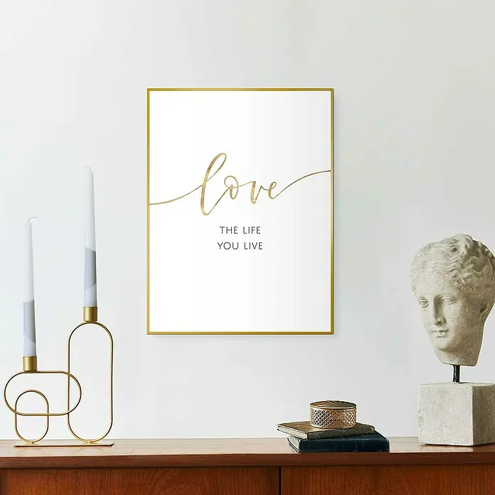 Reinders Bild Slim Frame Gold - Life is Love, B x H: 30 x 40 cm - Dekoratives Wandbild mit goldenem Rahmen und dem Schriftzug "Love, the life you live". Ideal für Wohnzimmer und Schlafzimmer.