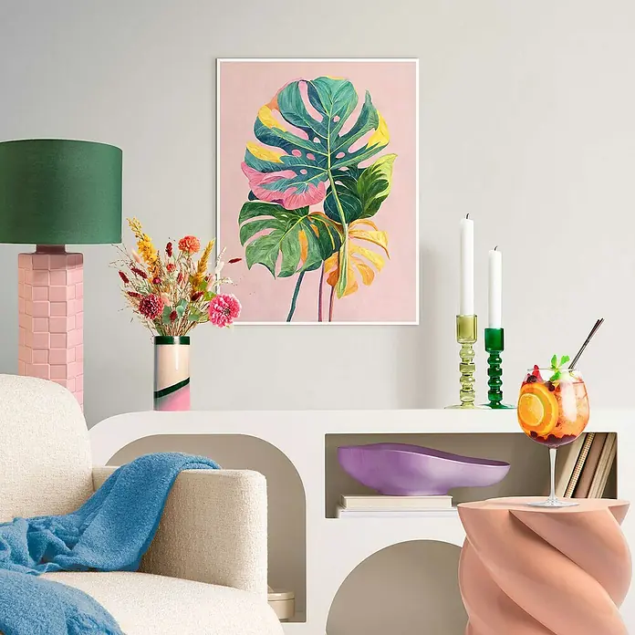 Reinders Bild Slim Frame White - Colourful Leafs, B x H: 30 x 40 cm - Ein farbenfrohes Wandbild mit Monstera-Blättern in Rosa, Gelb und Grün. Das Kunstwerk verleiht jedem Raum eine tropische Note und lebendige Atmosphäre.