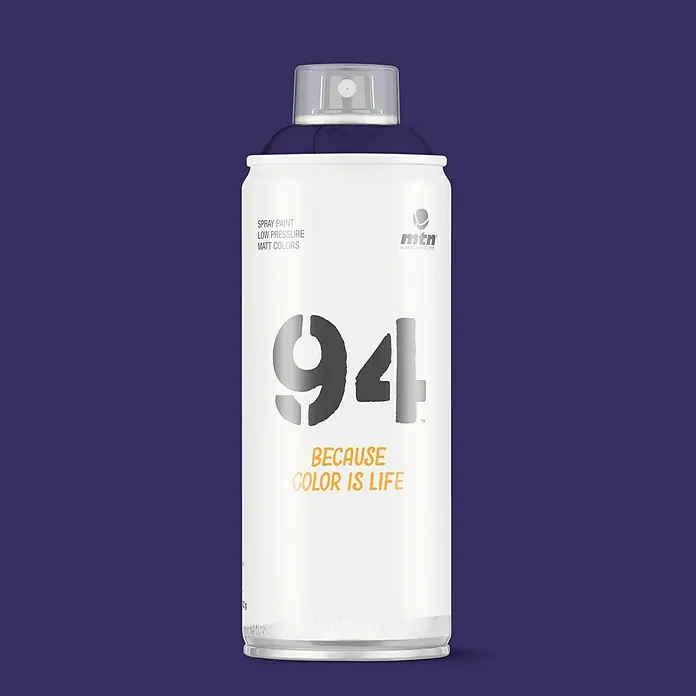 mtn Pintura decorativa en spray 94 - Violeta cosmos, Mate, 400 ml - Una lata de aerosol blanca MTN 94 con "94" y el eslogan "BECAUSE COLOR IS LIFE" que se muestra sobre un fondo morado.
