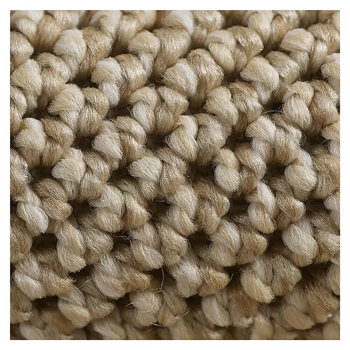 Flachgewebeteppich Loom - Beige, Durchmesser: 120 cm, 100 % Polypropylen - Detaillierte Makroansicht einer hellbeigen und cremefarbenen strukturierten Schlingenflor-Teppichoberfläche.