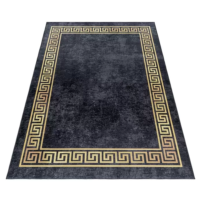 Flachgewebeteppich Fiesta - Schwarz/Gold, 150 x 80 cm, 100 % Polyester - Dunkelblauer Teppich mit goldener Mäander-Bordüre, aus erhöhter Perspektive gesehen.