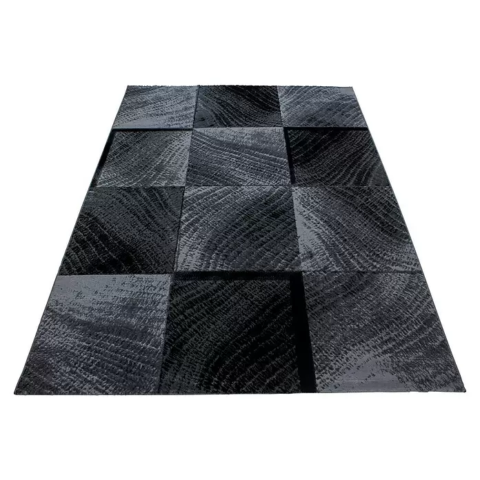 Kurzflorteppich Plus - Schwarz/Anthrazit, 370 x 280 cm, 100 % Polypropylen - Dunkelgrau-schwarze Schachbrettplatte mit Holzmaserung.