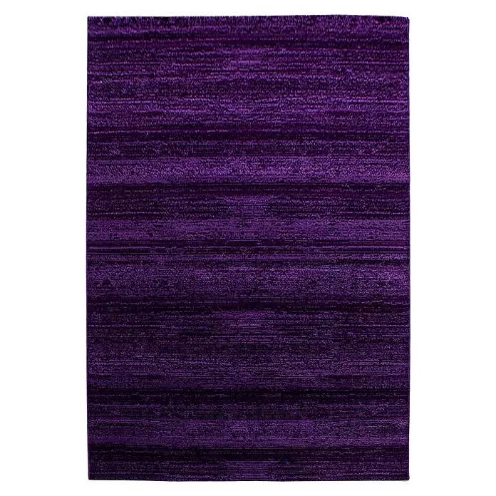 Kurzflorteppich Plus 8000 - Lila, 370 x 280 cm, 100 % Polypropylen - Tiefvioletter, rechteckiger Teppich mit strukturierter, dezent horizontaler Musterung.