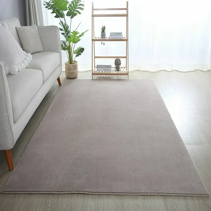 Kurzflorteppich Sky - Beige, 340 x 240 cm, 100 % Polyester - Ein weicher, rechteckiger, flauschiger Teppich in Grau, der einen gemütlichen Komfort und Stil in Ihrem Wohnraum bietet.