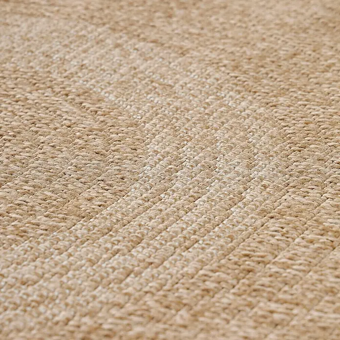 Outdoor-Teppich Comilla I - Beige, Durchmesser: 80 cm, 100 % Polypropylen - Nahaufnahme eines gewebten, hellbraunen Naturfaserteppichs, der Textur und Handwerkskunst betont. Ideal zur Dekoration und als natürlicher Bodenbelag.
