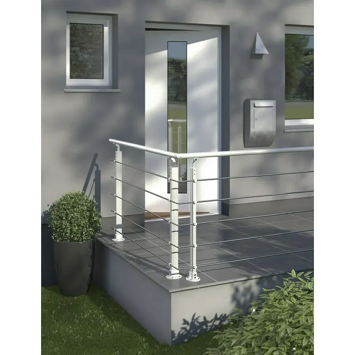 Solid Elements Pieza angular para esquinas de barandillas Sow 210 - Blanco, Acero inoxidable - La imagen muestra una barandilla de acero inoxidable con postes blancos, añadiendo un toque moderno. Perfecto para casa y jardín.