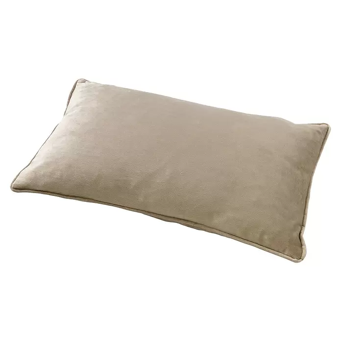 Kissen Finn - Pumice Stone, 50 x 30 cm, 100 % Polyester - Ein weiches, rechteckiges beiges Kissen.