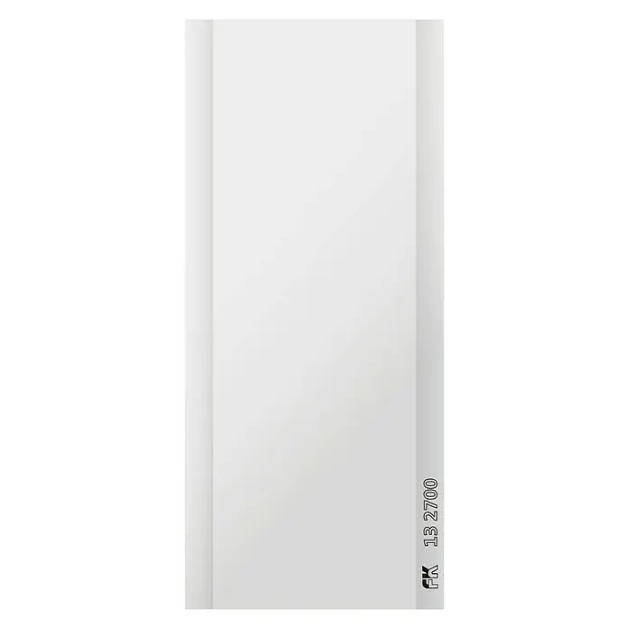Placo Saint-Gobain Placa de yeso laminado FK BA13 - 2,7 x 1,2 m, Espesor: 13 mm - Primer plano de una puerta interior blanca, que muestra un diseño minimalista con sutiles sombras que realzan su aspecto moderno.