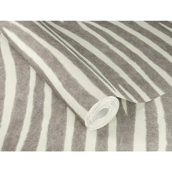 Rasch African Queen III Vliestapete Zebrafell - Hellgrau, Tieroptik, 10,05 x 0,53 m - Nahaufnahme einer Rolle Zebra-Tapete mit grau-weißen Streifen und einer leicht texturierten Oberfläche.