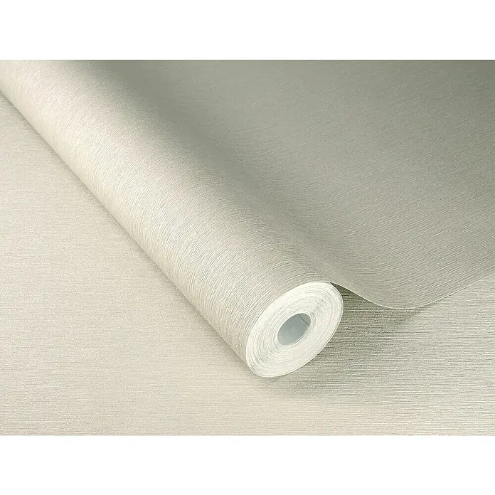 Rasch Sky Lounge Vliestapete Metallic-Uni - Metallic-Beige, Uni, 10,05 x 0,53 m - Nahaufnahme einer Rolle eleganter, cremefarbener Vliestapete mit feiner, horizontaler Textur für stilvolle Wandgestaltung im Innenbereich.