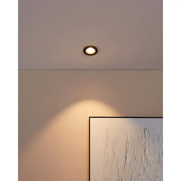 Eglo LED-Einbauleuchten-Set rund SALABATE - 18 W, Schwarz, Neutralweiß - Deckenleuchte mit warmem Lichtkegel an der Wand, schafft eine gemütliche Atmosphäre im Raum.