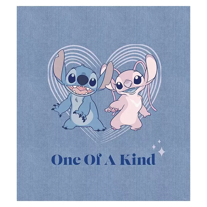Komar Poster - Stitch One of a Kind, B x H: 50 x 70 cm - Stitch und Angel auf blauem Denim-Hintergrund, umrahmt von einem Herzen, mit Text 'One Of A Kind'.
