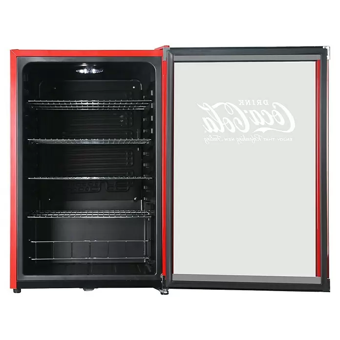 Cubes Kühlschrank High Cube - Nutzinhalt Kühlen: 115 l, L x B x H: 54,8 x 54 x 84,5 cm, Rot/Schwarz - Roter Minikühlschrank mit Glastür, Coca-Cola-Logo und schwarzem Innenraum mit Drahtablagen und Innenbeleuchtung.