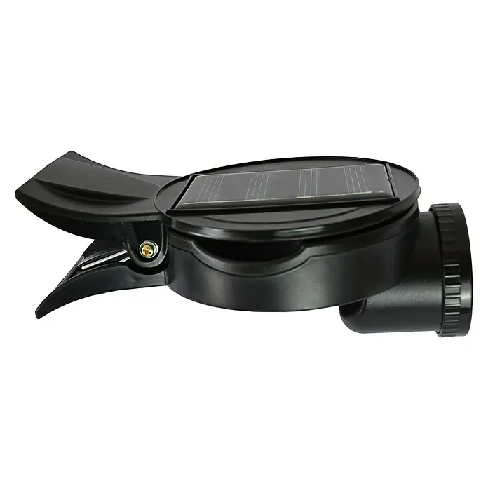 BAUHAUS Proyector LED solar Clip - Negro, L x An x Al: 16,5 x 10,4 x 6,4 cm, IP44 - Primer plano de una lámpara de clip negra con energía solar y cabezal ajustable, ideal para exterior.