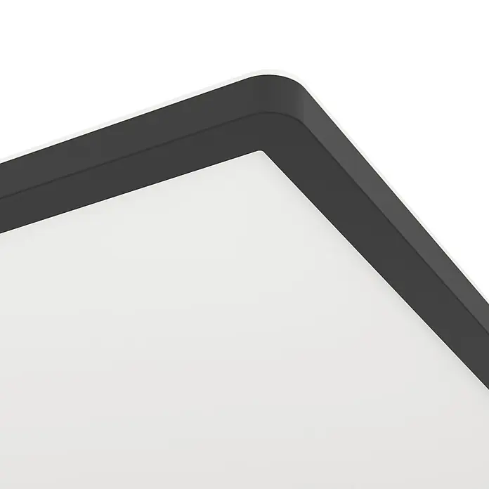 Eglo LED-Deckenleuchte Minerario - 20,2 W, L x B x H: 39 x 39 x 3 cm, Schwarz, Warmweiß - Detailaufnahme einer modernen, quadratischen LED-Deckenleuchte mit schwarzem Rahmen und abgerundeten Ecken. Das Design ist minimalistisch und elegant.
