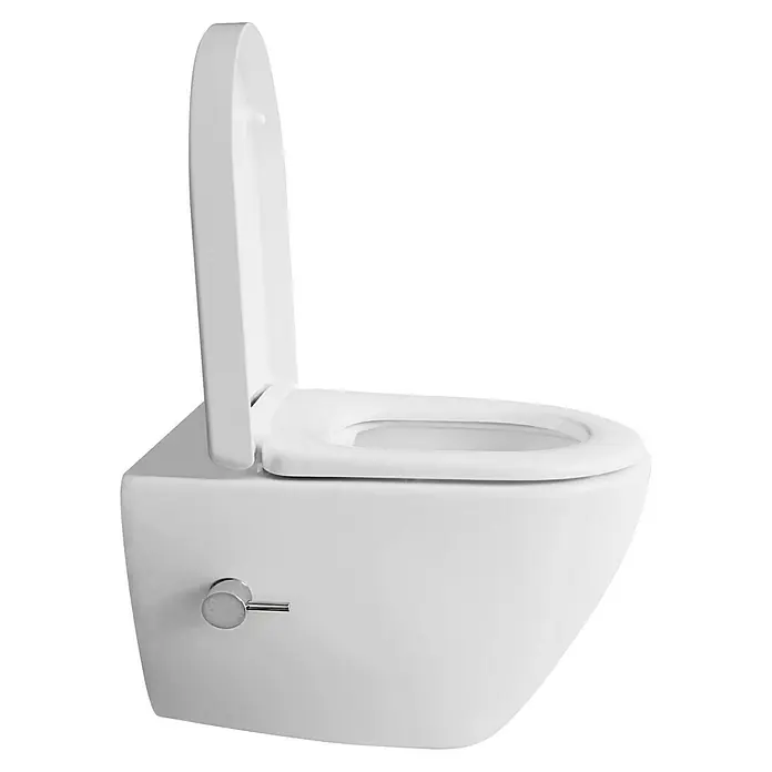 Temtasi Wand-Dusch-WC Alesta - Spülrandlos, Mit schmutzabweisender Glasur, Spülform: Tief, WC Abgang: Waagerecht, Weiß - Nahaufnahme einer weißen Wand-Toilette mit geöffnetem Deckel vor schwarzem Hintergrund.