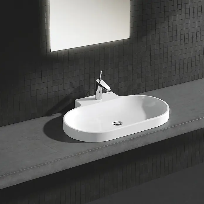 Grohe Eurodisc Joy Waschtischarmatur M-Size - Chrom, Glänzend - Elegantes Waschbecken-Design mit Armatur und integriertem Spiegel für ein modernes Badezimmer-Ambiente.