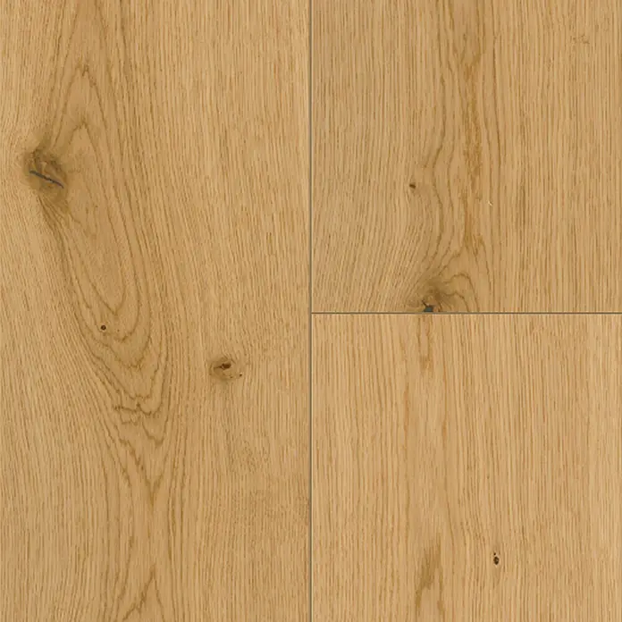 Parador Parkett Trendtime 4 - Eiche Lugana natur gebürstet, Landhausdiele, 2.010 x 160 x 13 mm - Nahaufnahme von Parkettboden aus hellem Eichenholz mit natürlicher Maserung und Ästen.