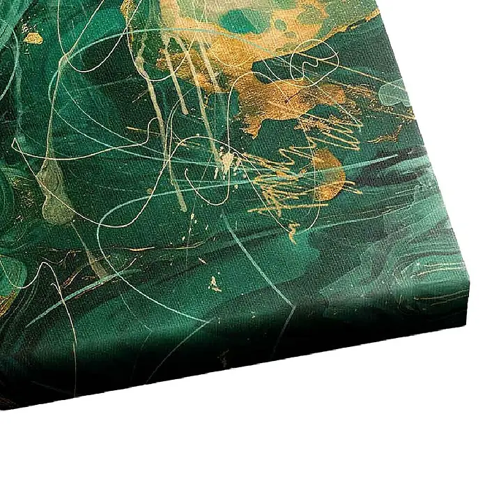 Dotcomcanvas Leinwandbild - Green Energy - Abstrakt, B x H: 60 x 80 cm - Nahaufnahme eines modernen abstrakten Gemäldes mit grünen und goldenen Farbtönen, das auf einer Leinwand dargestellt ist.