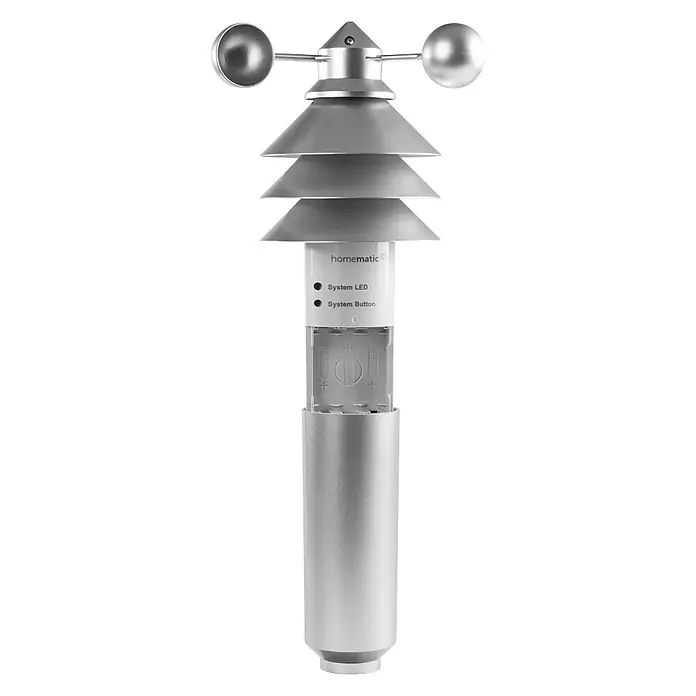 Homematic IP Funk-Wettersensor HmIP-SWO-B - Batteriebetrieben, 15 x 15 x 42 cm, Edelstahl - Nahaufnahme einer Homematic Wetterstation mit Windmesser und offener Batterieabdeckung.