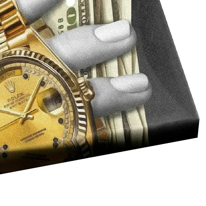 Dotcomcanvas Leinwandbild - Casino Girl, B x H: 30 x 40 cm - Nahaufnahme einer goldenen Rolex-Uhr auf einem Stapel Banknoten, gehalten von einer Hand. Luxuriöses Accessoire und Zeichen von Wohlstand.