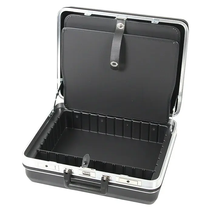 Hepco & Becker Werkzeugkoffer Budget 5072 - L x B: 430 x 510 mm, Höhe: 220 mm, ABS - Geöffneter schwarzer Aktenkoffer mit silbernen Akzenten. Das Innere des Koffers ist schwarz.