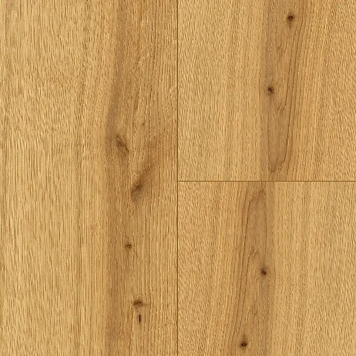 Parador Parkett Classic 3060 - Rustikal Eiche, Landhausdiele, 2.200 x 185 x 13 mm - Nahaufnahme von hellem Eichenparkett. Die natürliche Holzmaserung und die warmen Farbtöne des robusten Bodens sind gut sichtbar.