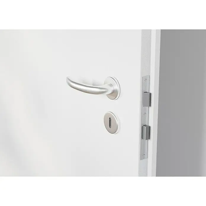 Hoppe Drückergarnitur Tokyo - Stärke Tür: 42 mm - 37 mm, Aluminium, Buntbart, Form Schild: Rund - Nahaufnahme einer weißen Tür mit einem silbernen Griff und einem Schloss, das die moderne Bauweise und Sicherheit hervorhebt.