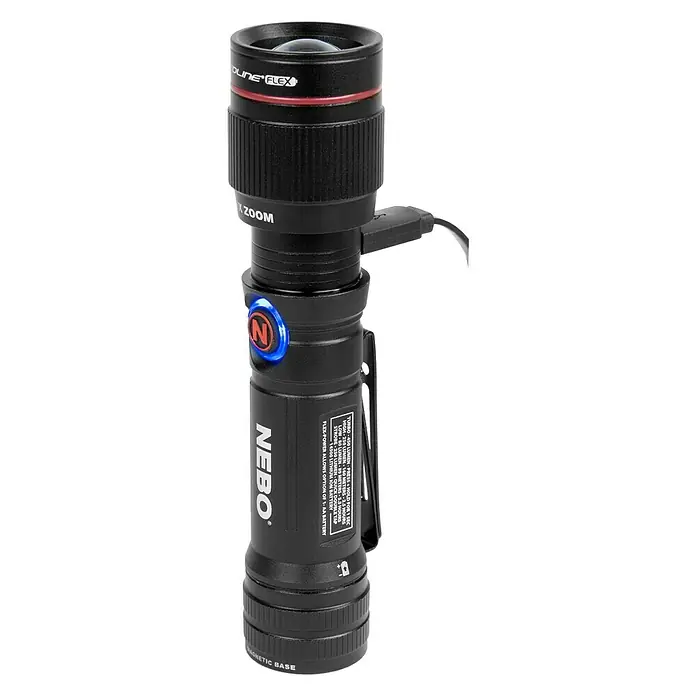 Nebo Tools Redline Linterna Flex450 - 2,9 x 2,9 x 10,7 cm, 80 lm - 450 lm - Una linterna recargable Nebo Zoom negra con un borde rojo y un clip lateral.